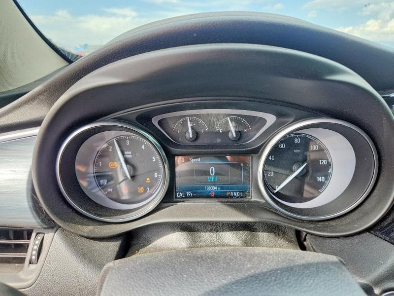 2019 BUICK ENVISION ESSENCE 9