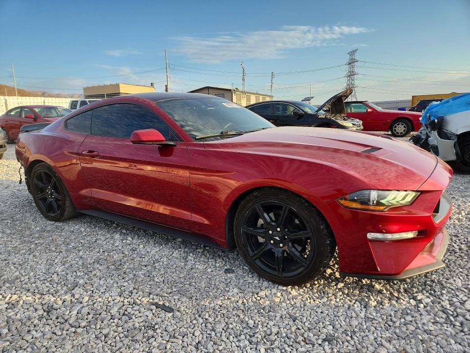 2019 FORD MUSTANG 4