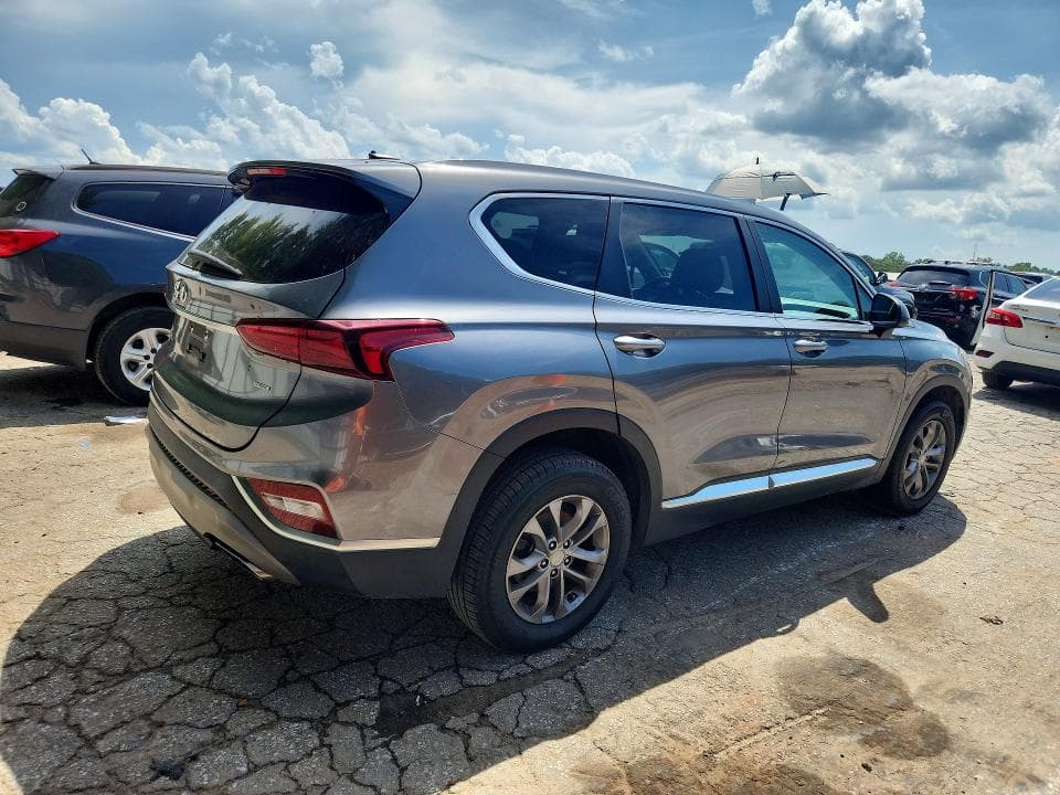 2019 HYUNDAI SANTA FE SE 3