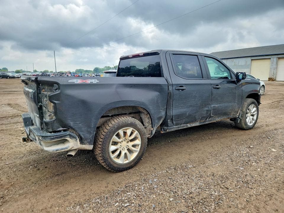 2021 CHEVROLET SILVERADO K1500 CUSTOM 3
