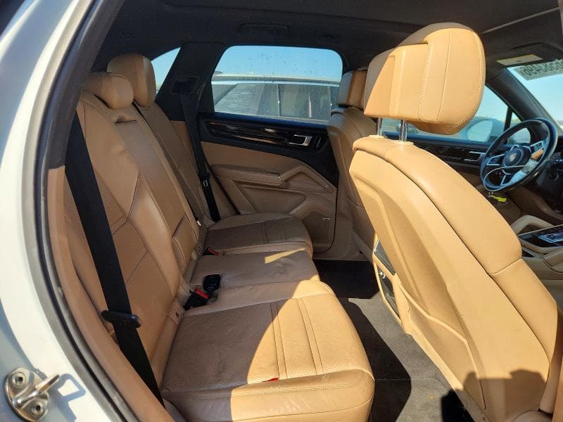 2019 PORSCHE CAYENNE 11