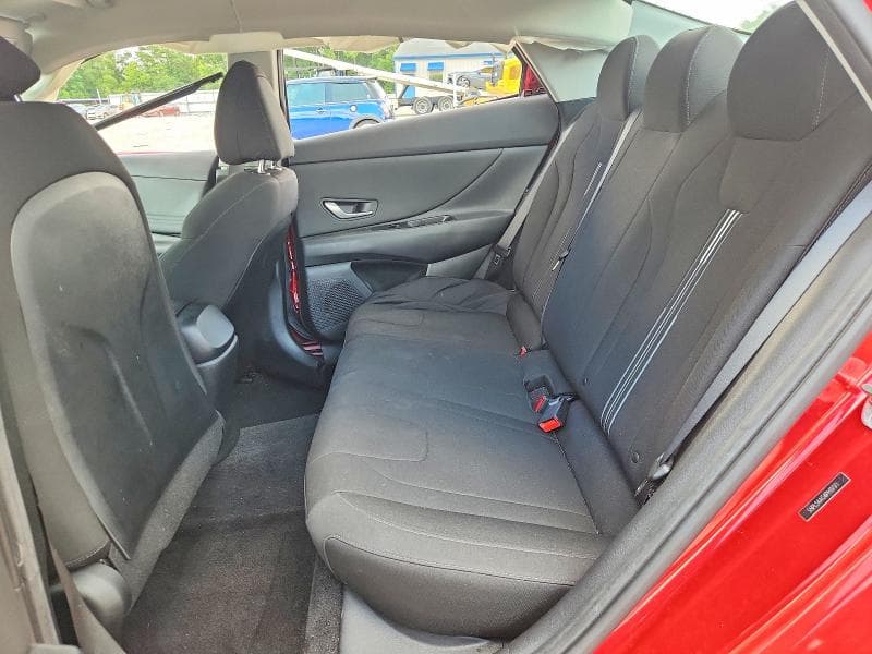 2023 HYUNDAI ELANTRA SEL 10