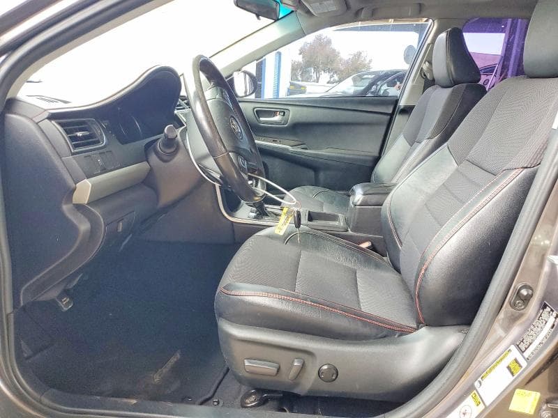 2017 TOYOTA CAMRY SE 7