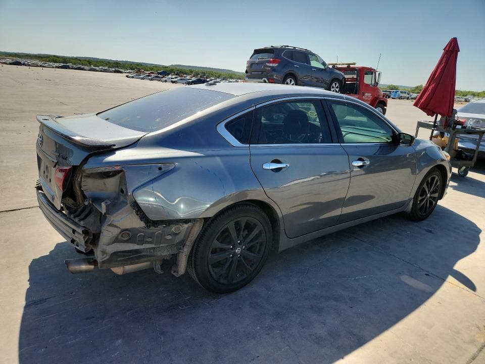 2018 NISSAN ALTIMA SR 3