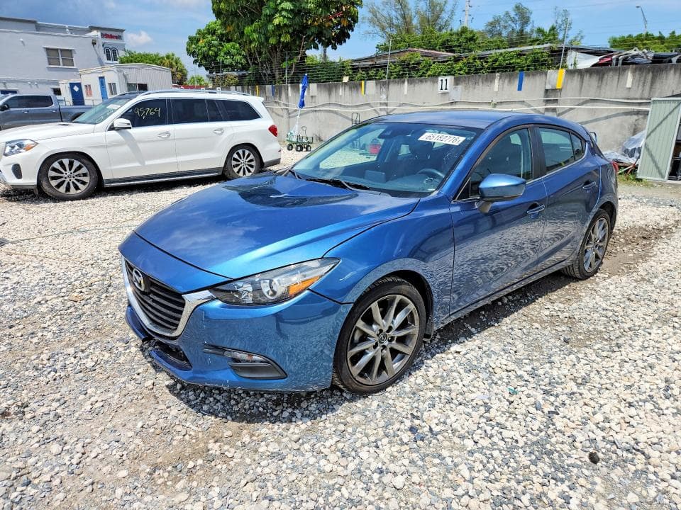 2018 MAZDA 3 TOURING - 1