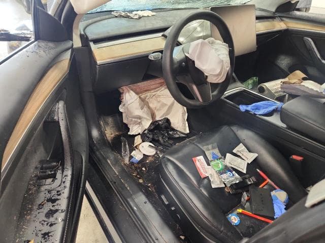 2022 TESLA MODEL 3 8