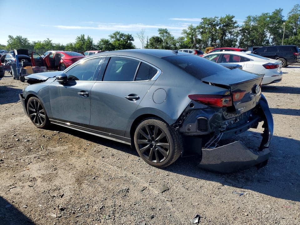 2023 MAZDA 3 PREMIUM PLUS 2