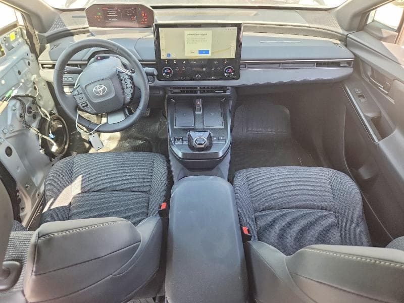 2026 TOYOTA BZ XLE PLUS 8