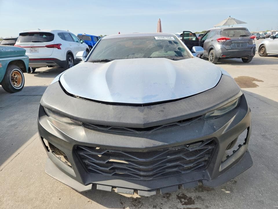 2018 CHEVROLET CAMARO LT 5
