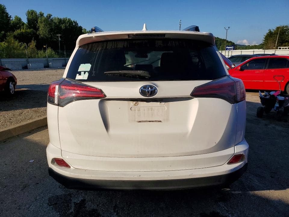 2017 TOYOTA RAV4 LE 6