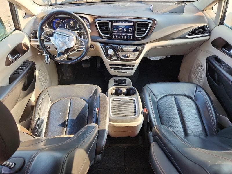 2018 CHRYSLER PACIFICA TOURING L PLUS 8