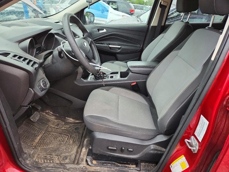 2017 FORD ESCAPE SE 7