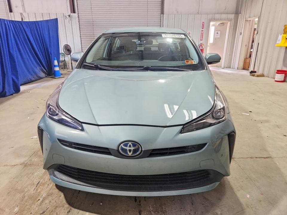 2019 TOYOTA PRIUS LE 5