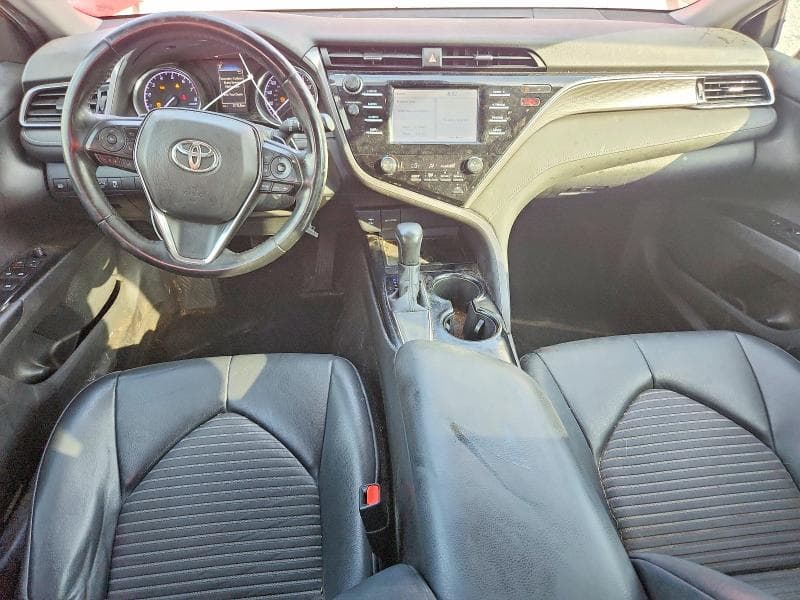 2019 TOYOTA CAMRY SE 8