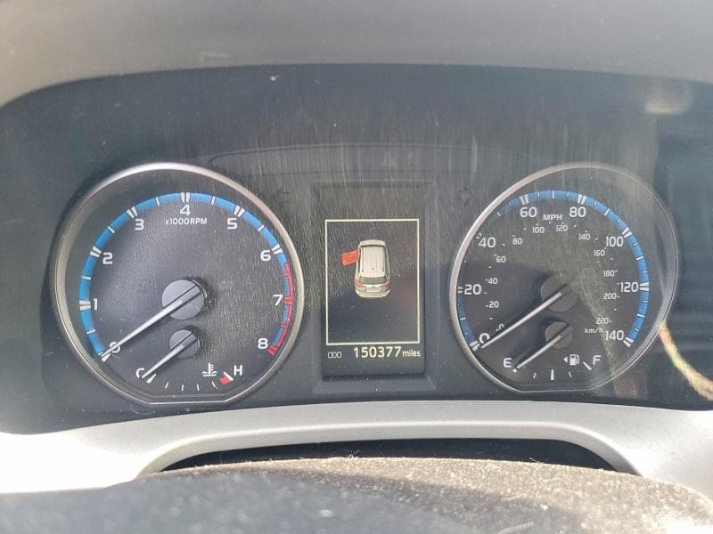 2017 TOYOTA RAV4 LE 9
