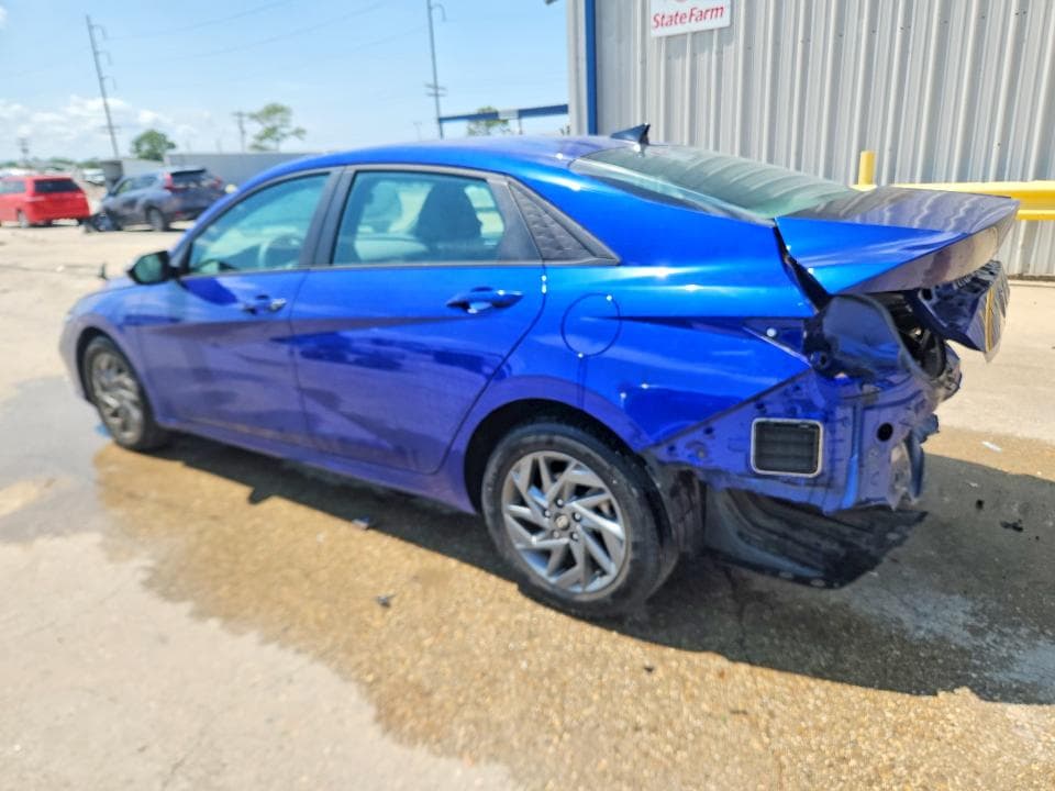 2024 HYUNDAI ELANTRA SEL 2
