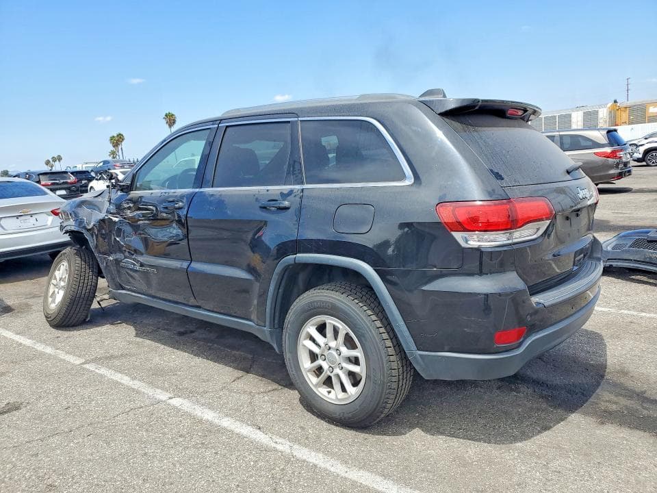 2020 JEEP GRAND CHEROKEE LAREDO 2