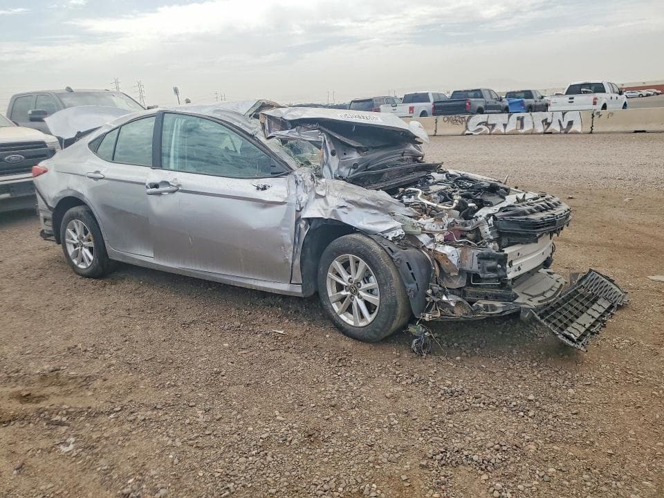 2025 TOYOTA CAMRY LE 4