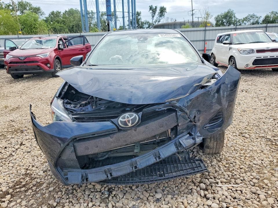 2017 TOYOTA COROLLA LE 5