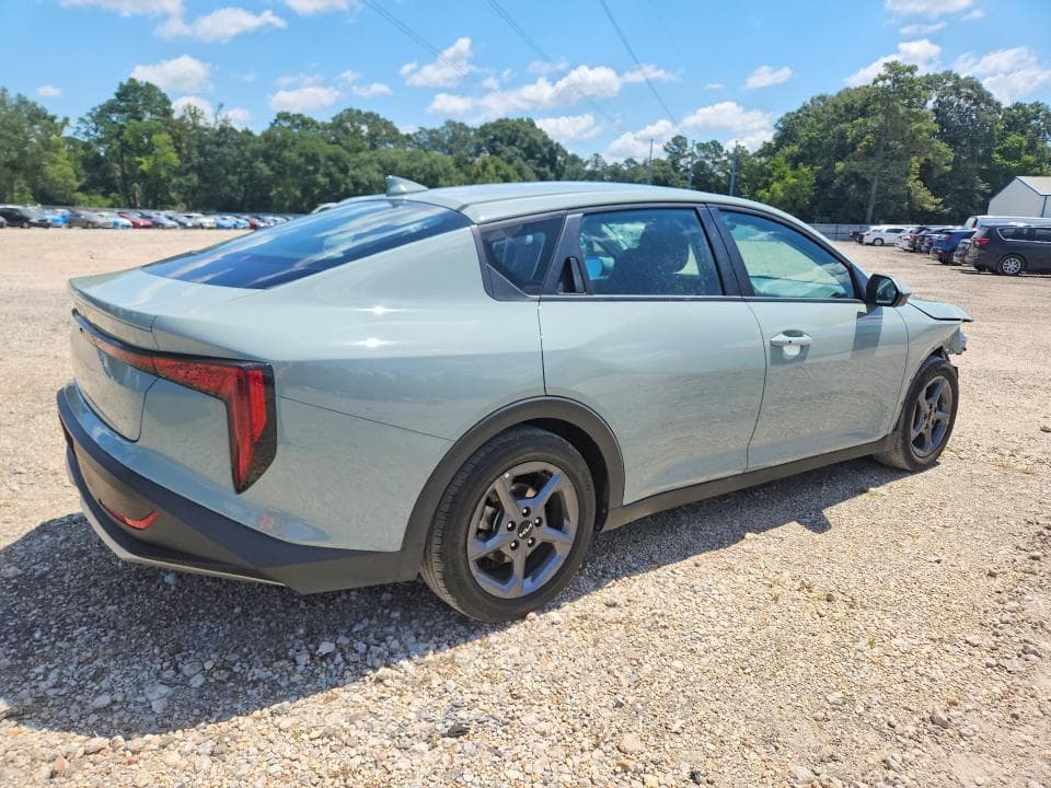 2025 KIA K4 LXS 3