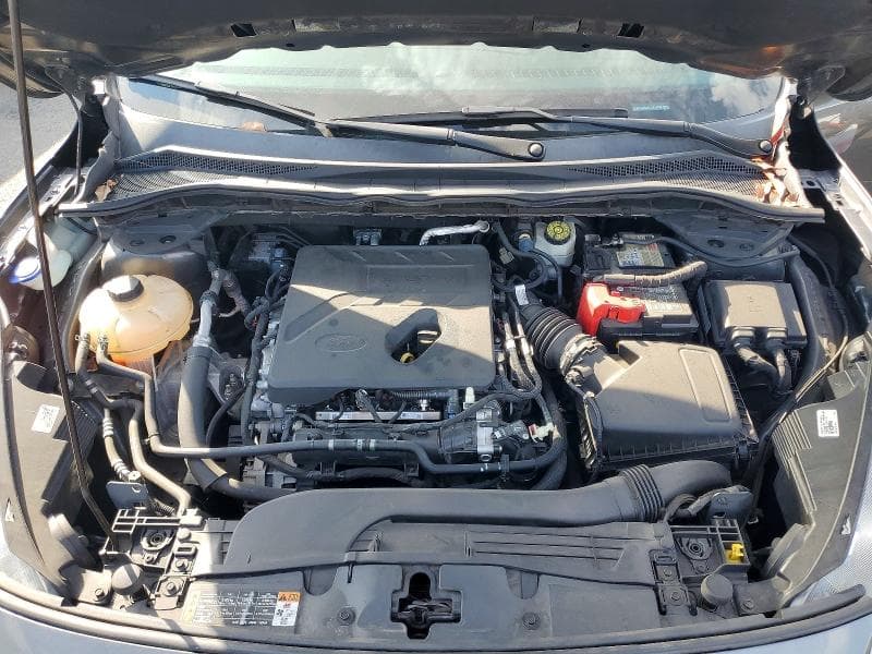 2020 FORD ESCAPE SE 12