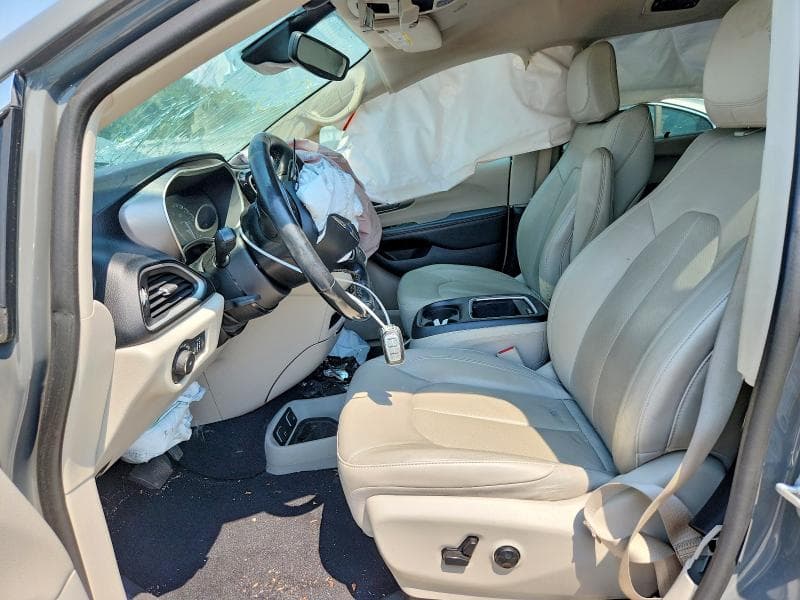 2021 CHRYSLER PACIFICA TOURING L 7