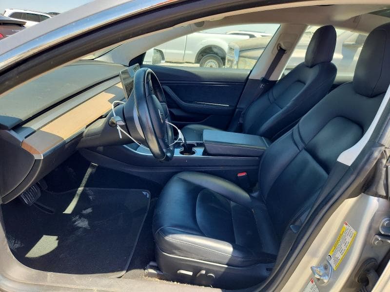 2017 TESLA MODEL 3 7