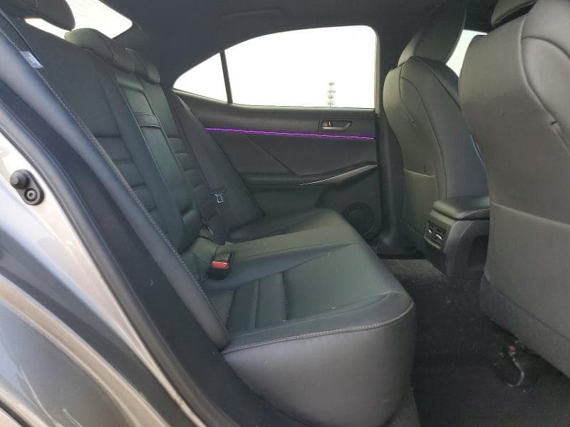 2019 LEXUS IS 300 10