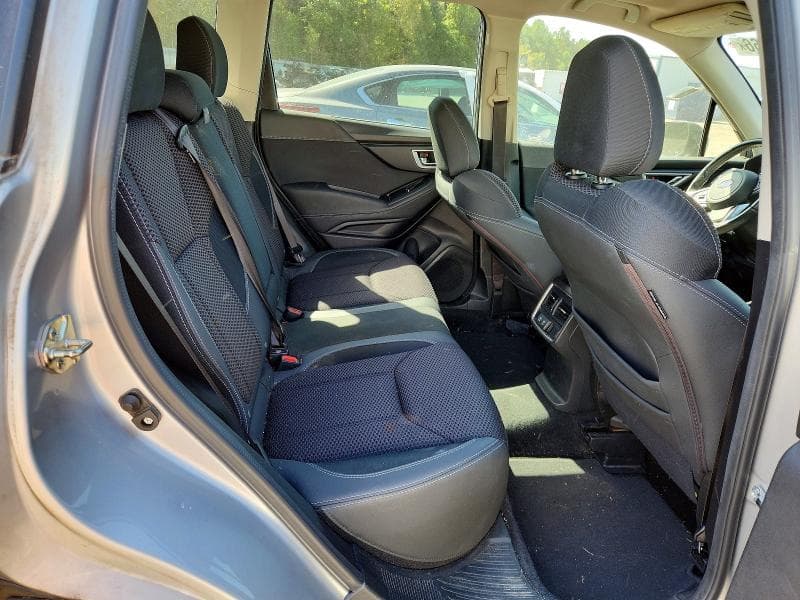 2019 SUBARU FORESTER PREMIUM 11