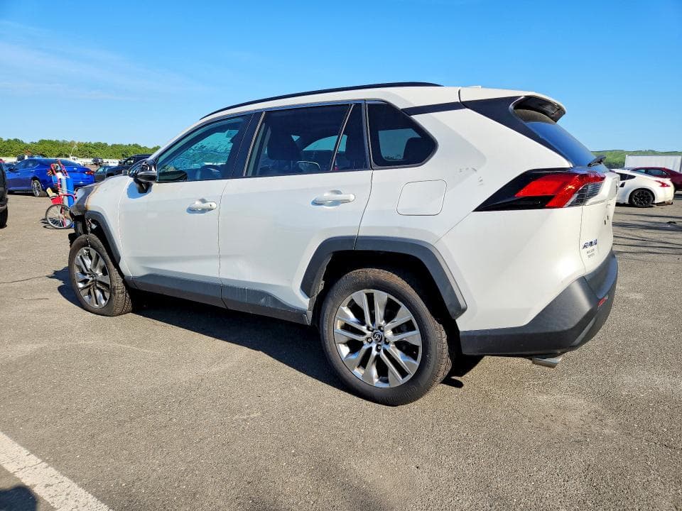 2023 TOYOTA RAV4 XLE PREMIUM 2
