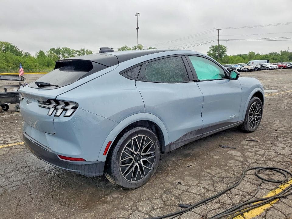 2025 FORD MUSTANG MACH-E PREMIUM 3