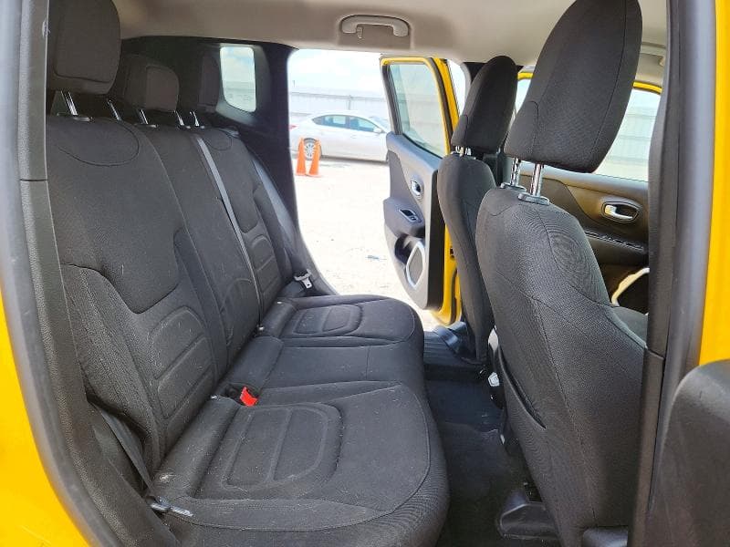 2018 JEEP RENEGADE LATITUDE 10