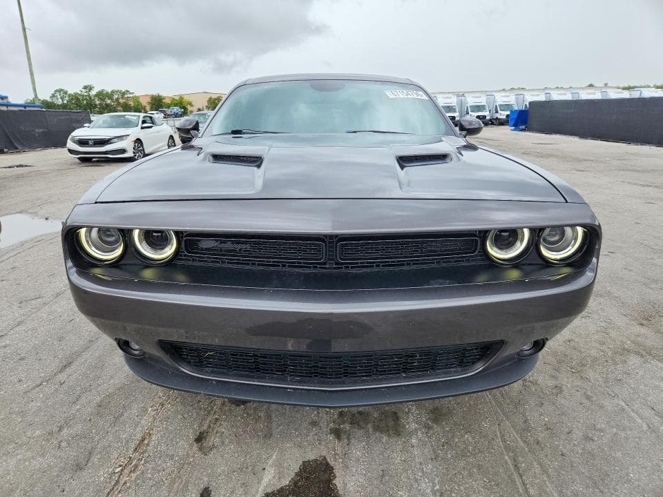 2023 DODGE CHALLENGER SXT 5