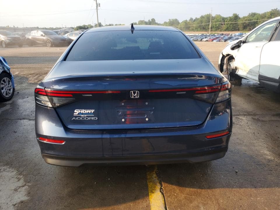 2023 HONDA ACCORD EX 6