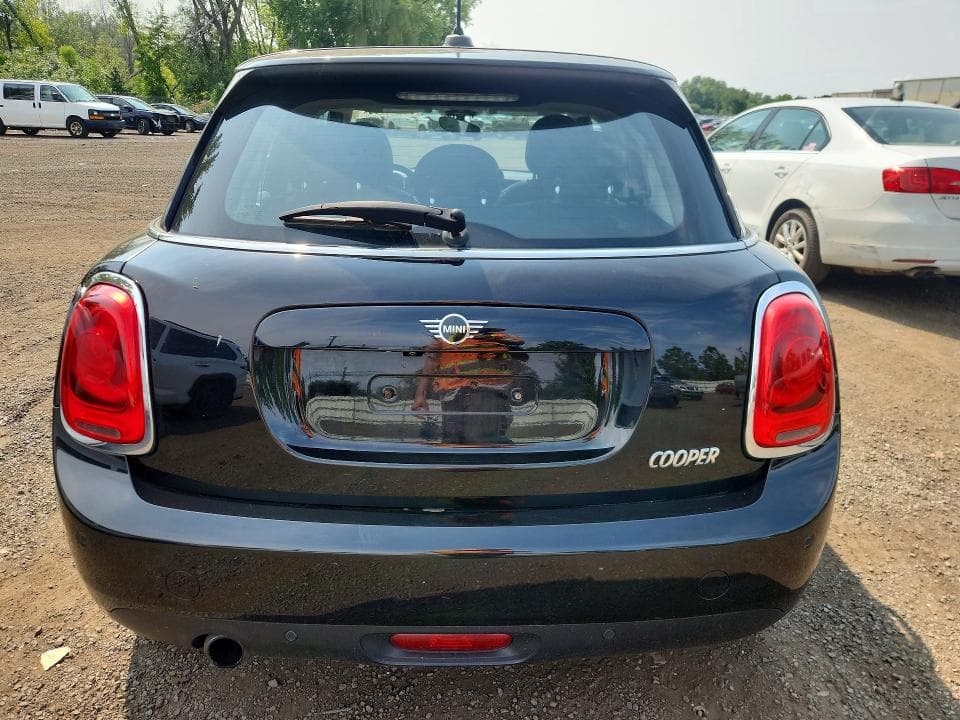 2019 MINI COOPER 6