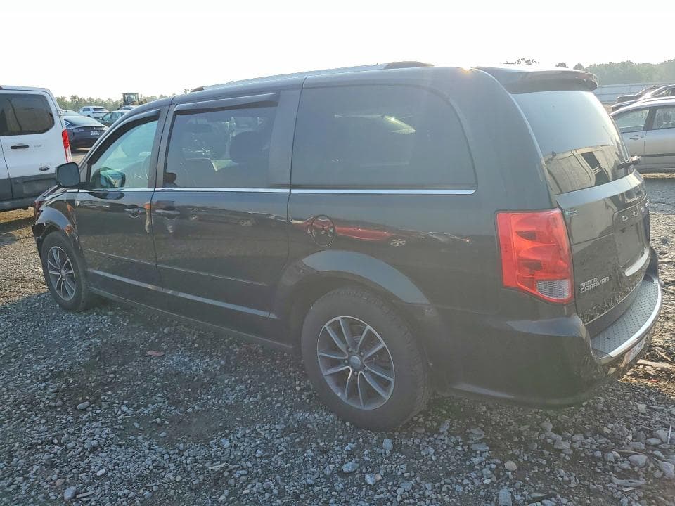 2017 DODGE GRAND CARAVAN SXT 2
