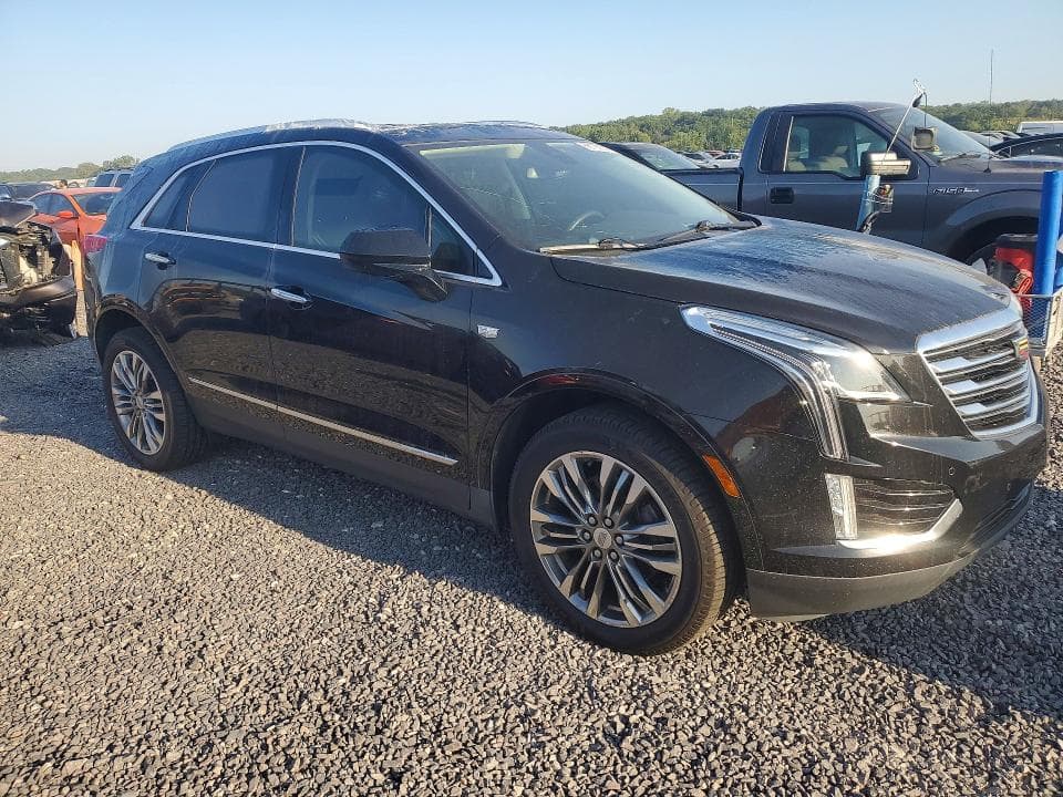 2017 CADILLAC XT5 PREMIUM LUXURY 4