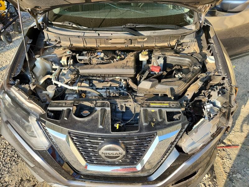 2018 NISSAN ROGUE S 12