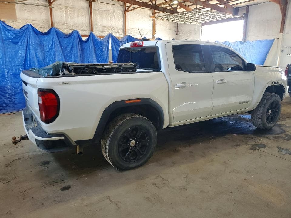2023 GMC CANYON ELEVATION 3