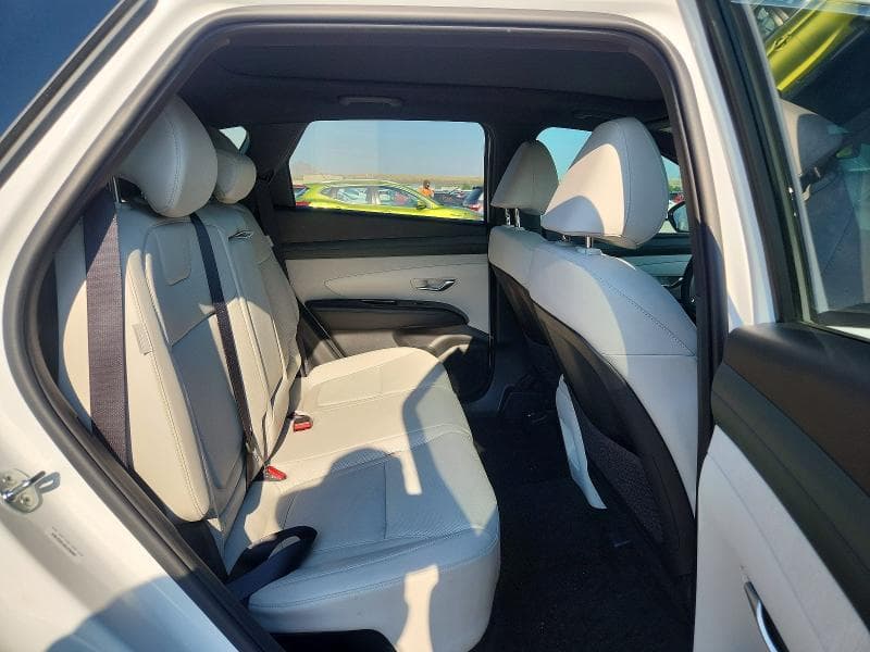 2025 HYUNDAI TUCSON LIMITED 10