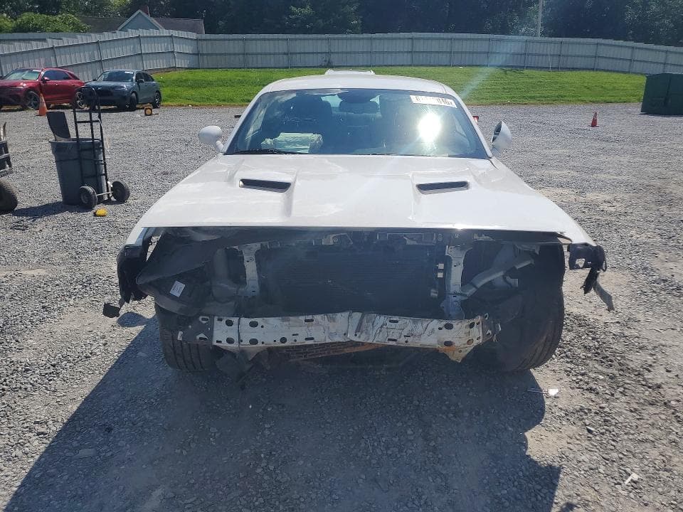 2018 DODGE CHALLENGER SXT 5