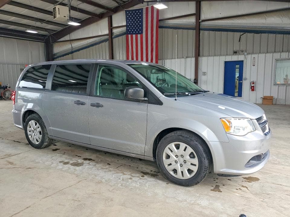 2019 DODGE GRAND CARAVAN SE 4