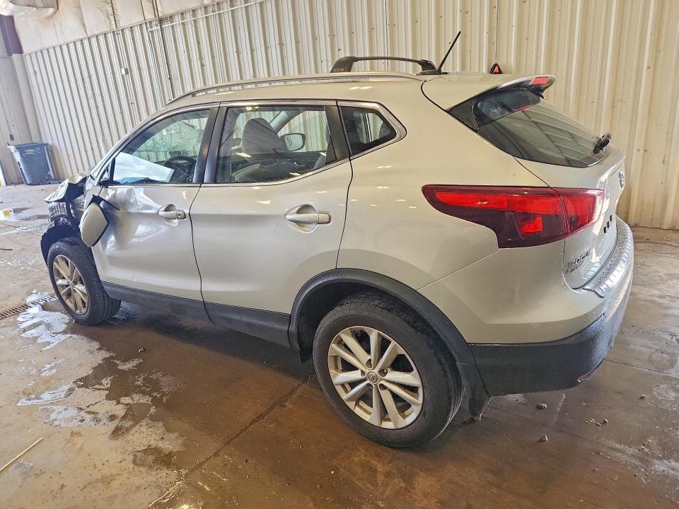 2018 NISSAN ROGUE SPORT SV 2