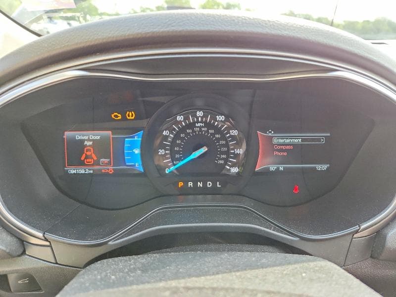 2020 FORD FUSION SE 9