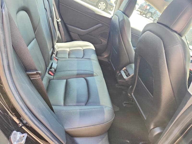 2018 TESLA MODEL 3 10