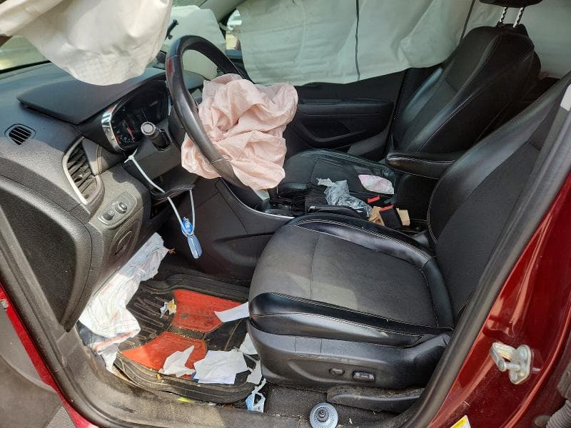 2017 CHEVROLET TRAX 1LT 7