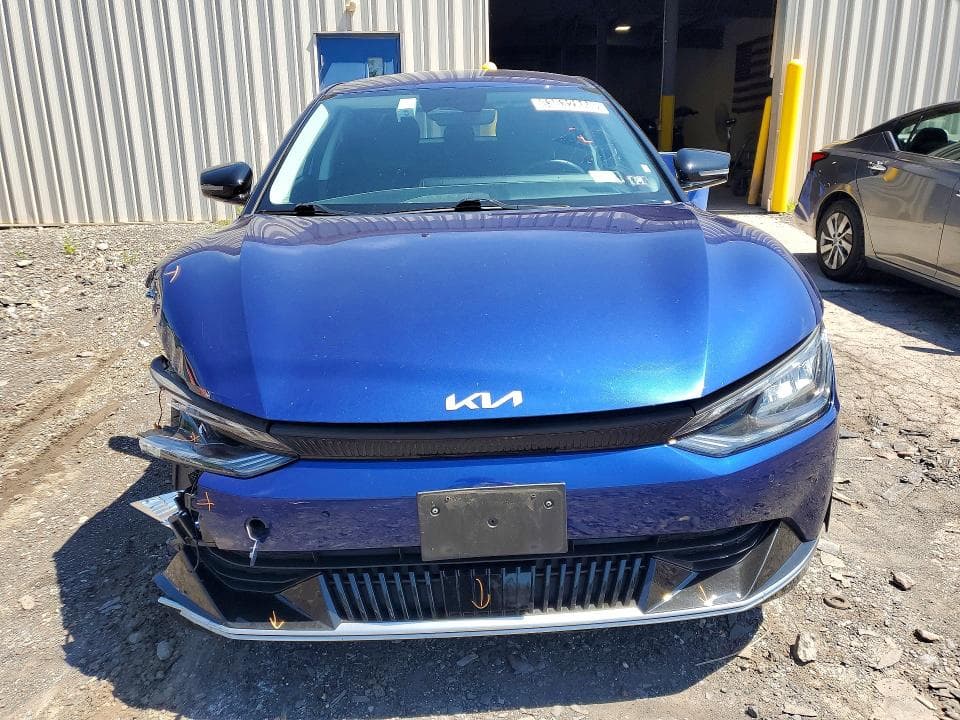 2024 KIA EV6 WIND 5
