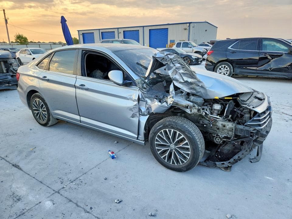 2019 VOLKSWAGEN JETTA S 4