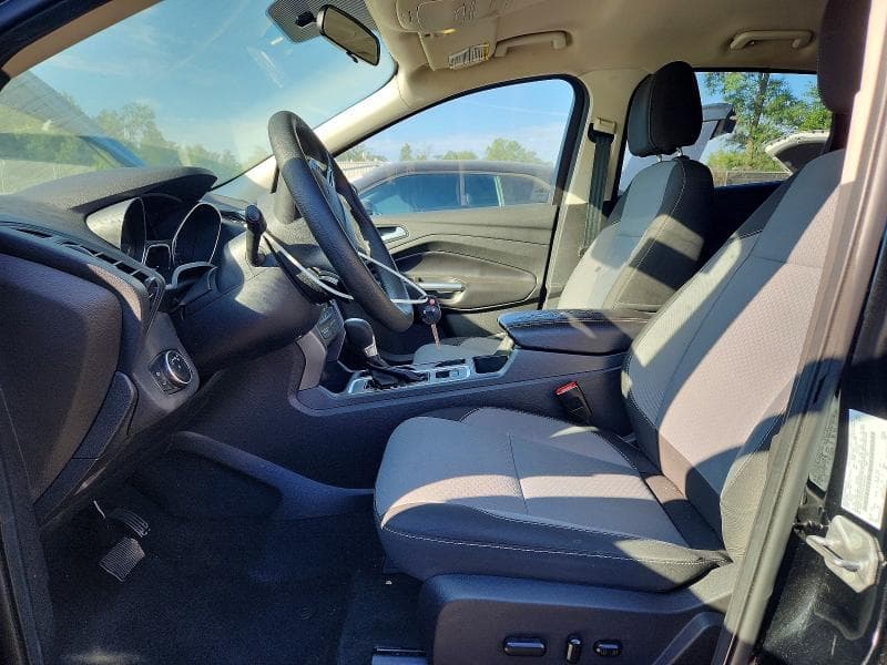 2017 FORD ESCAPE SE 7