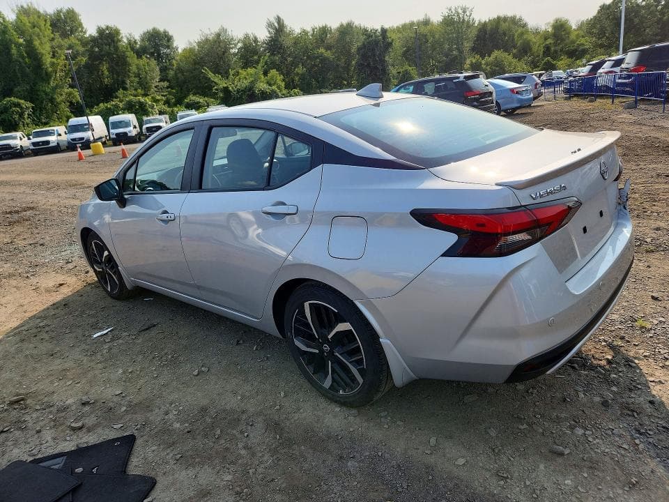2025 NISSAN VERSA SR 2